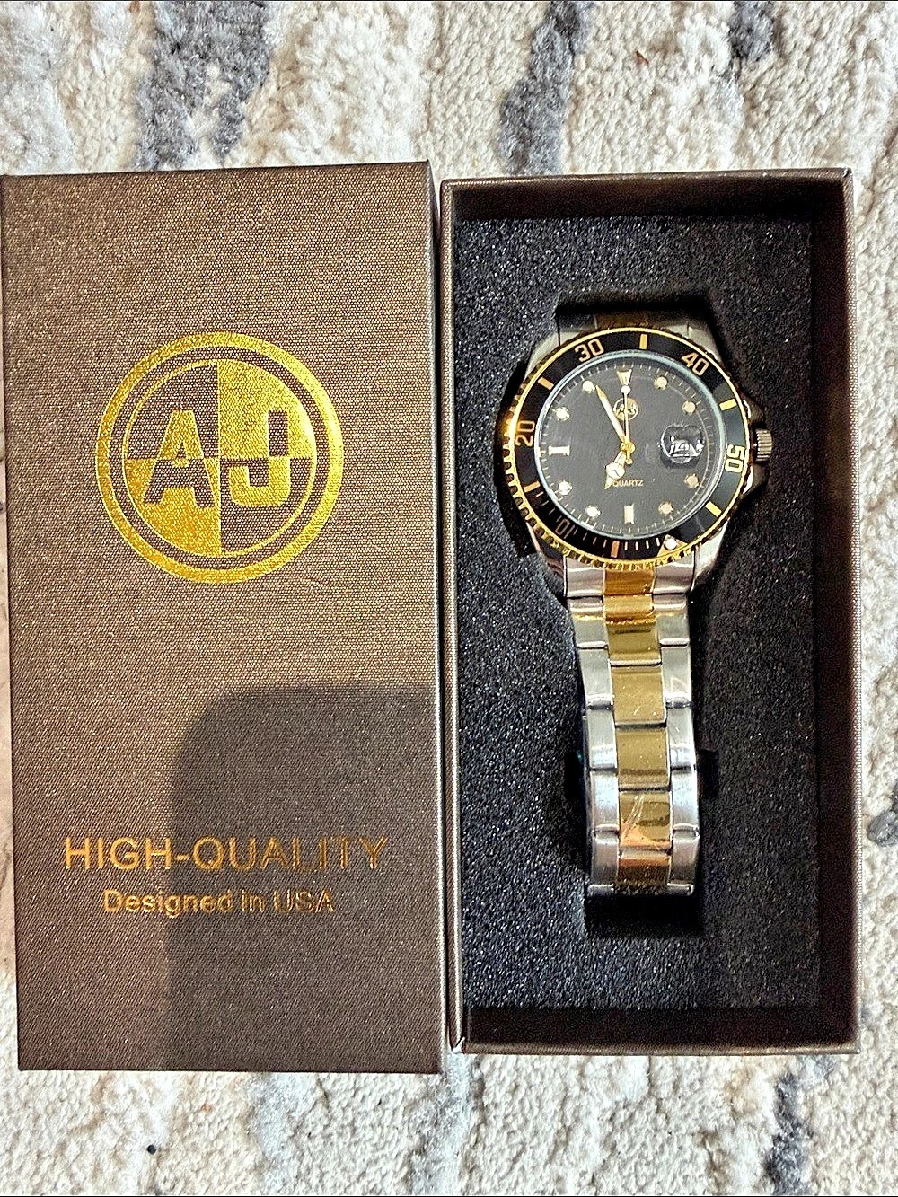 AJ Men's Black & Gold Analog Watch